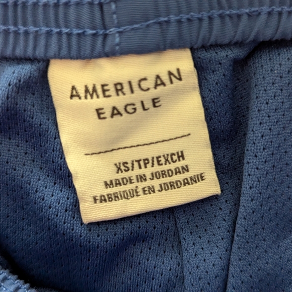NWOT American Eagle shorts size XS - Picture 3 of 3